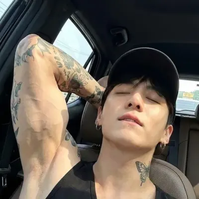 Jeon Jungkook - mejor amigo: Avatar de novia/novio de IA personalizable con rasgos de personalidad realistas