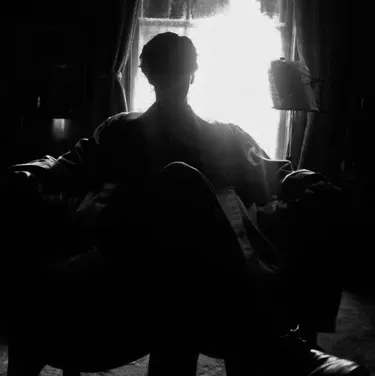 Dive into interactive conversations with Sister's Husband Damion, the ultimate AI chat character.