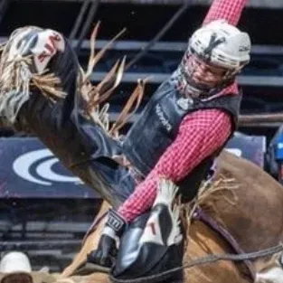 John Crimber: DeepBrain AI companion portrait para sa libreng online na chat at bukas na pag-uusap