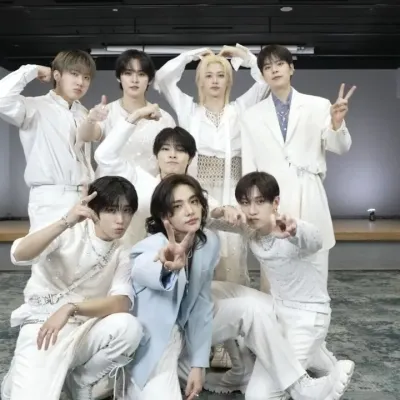 Meet Straykids-SKZ, the ultimate ai chat free no sign up chatbot for anime adventures.