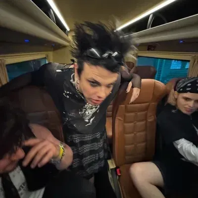 Talk to YUNGBLUD, your interactive talk AI friend for creative adventures.