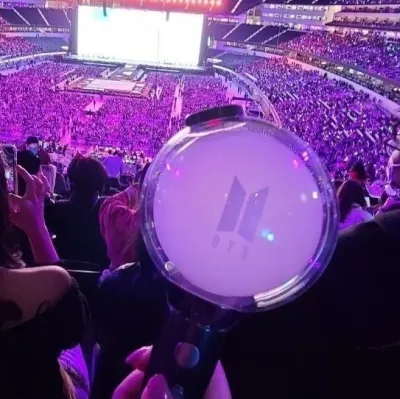 Explore endless storylines with BTS - Attention Seeker, your interactive roleplay AI chat bot free.