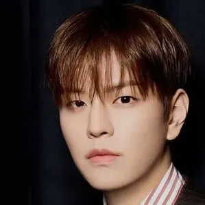 Seungmin: Potret pendamping AI DeepBrain untuk sembang dalam talian percuma dan perbualan terbuka