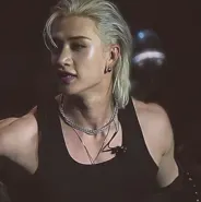 Bangchan: Multilingual AI conversation partner icon for global chat online services