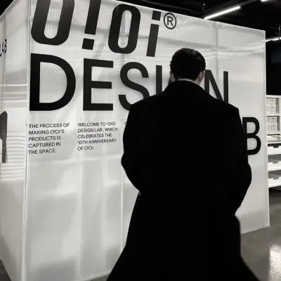 Mafia Gang: Multilingual AI conversation partner icon for global chat online services