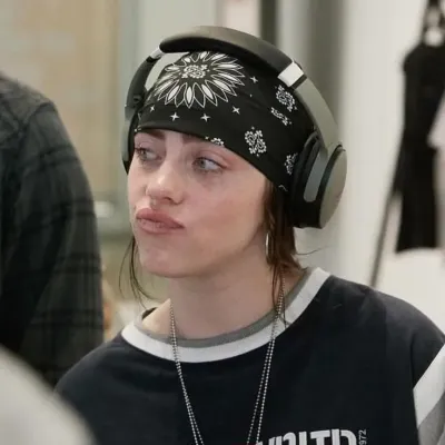 Billie: Engage in ai conversation with this charming AI character, featuring soulgen and ifreechat capabilities for free chat now.	