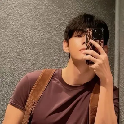 Taehyung: Retrato de inteligencia artificial emocionalmente inteligente para conversaciones profundas