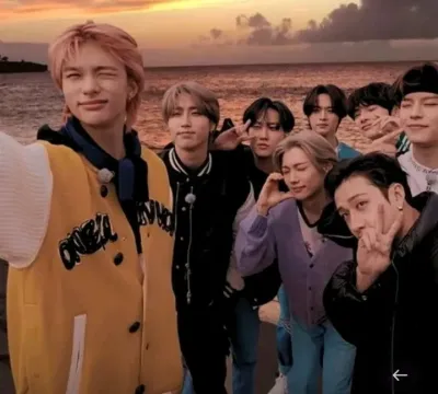 STRAY KIDS - PERTENGKARAN: Maskot chatbot AI yang menyenangkan meningkatkan keterlibatan pengguna dalam obrolan acak	