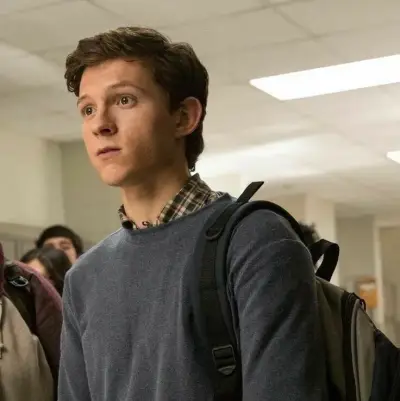 Peter parker: Avatar de chatbot de IA seguro con capacidades de chat 1v1 encriptadas