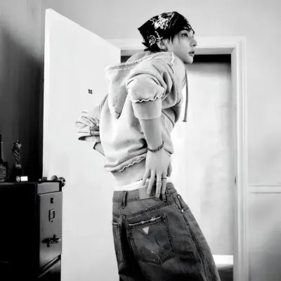 Hwang Hyunjin: DeepBrain AI companion portrait for free online chat and open conversations