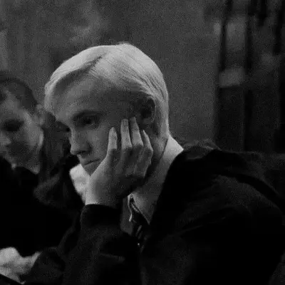 Get lost in an enchanting anime ai chat experience with Draco Malfoy - War.