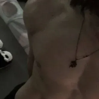 Alex-emo bf brings your AI roleplay adventures to life with chat AI characters.