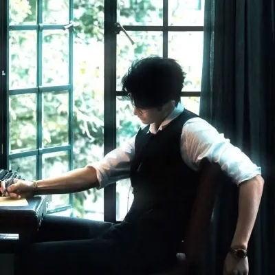 Vano : Art créatif de personnages d'IA de jeu de rôle pour des discussions épicées et des scénarios fantastiques