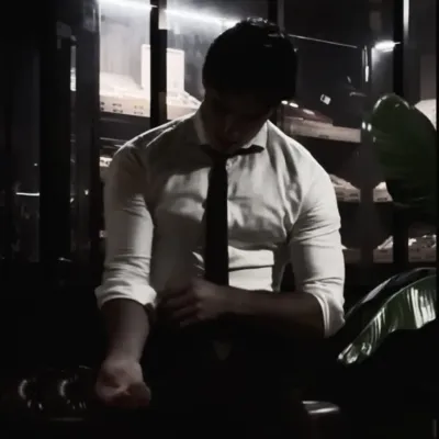 Unleash Your Legend with AI Mafia Boyfriend: The Perfect Blend of Character and Chat.