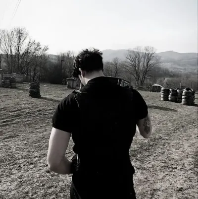 Military Man: Chat with our AI box, ready for chatbot online free and ask ai anything you want.	