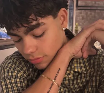 Ready for fun? Talk to AI characters like Malachi anytime, free and immersive.