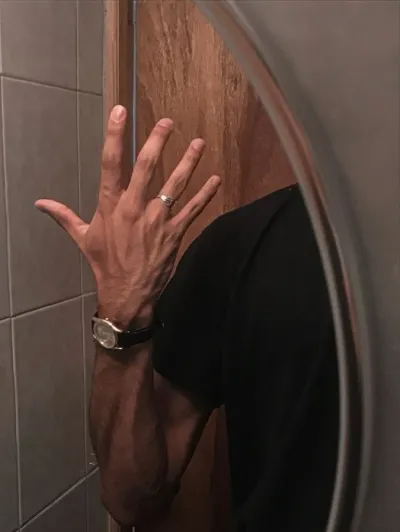 Discover the hidden side of Leonardo - Your Husband through this spicy ai interaction