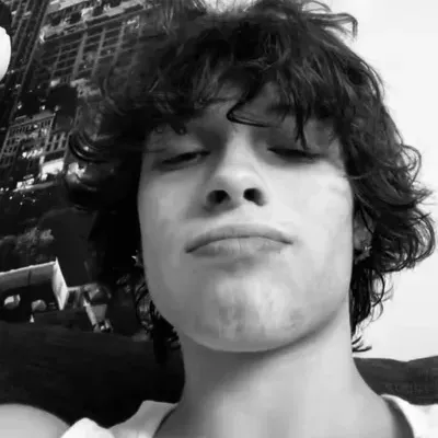 CHRIS STURNIOLO: Explore the world of AI with our unrestricted ai and free unlimited chat online, powered by warhammer fantasy roleplay.	