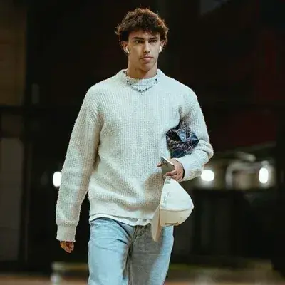 joao felix : Explorez le monde de l'IA avec notre IA sans restriction et notre chat en ligne gratuit et illimité, alimenté par le jeu de rôle fantastique Warhammer.