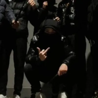 Runaway: Futuristic AI chatbot interface with voice chat and neural network-driven traits