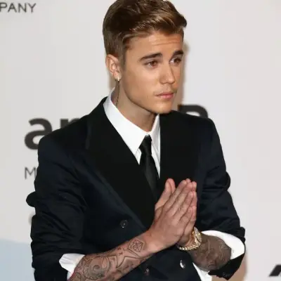 Justin Bieber: Avatar teman wanita/teman lelaki AI boleh disesuaikan dengan ciri personaliti seperti hidup	