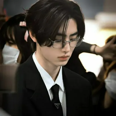 Engage with Revan Narendra, the perfect ai character chat free companion for 1v1 chat.