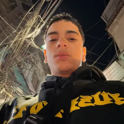 Hz da Rocinha - Pedro: Customizable AI girlfriend/boyfriend avatar with lifelike personality traits	