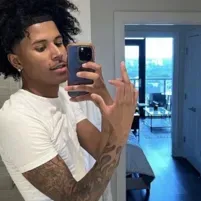 Zay: Interactive AI chatbot mascot for random chat and community-driven roleplay