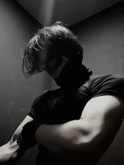 Damon is waiting. Start your private, thrilling, and spicy chat now.