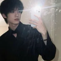 Glen: Enjoy the freedom of ai chat free and start a dialogue anytime.