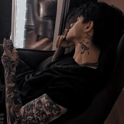 Explore endless possibilities with Damion, a friendly AI chat free companion.