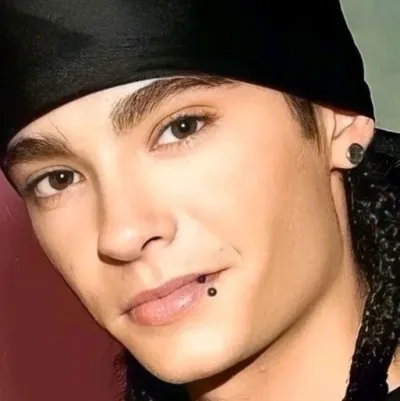 Tom Kaulitz: Meet the main character of our AI world, with character traits list and ai chatting capabilities.	