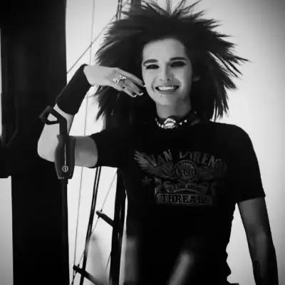 Bill Kaulitz Trümper: Potret pasangan AI yang pintar dari segi emosi untuk perbualan yang mendalam	