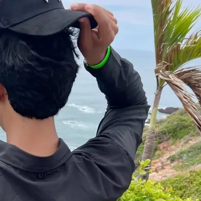 Sebastián: Interactive AI chatbot mascot for random chat and community-driven roleplay