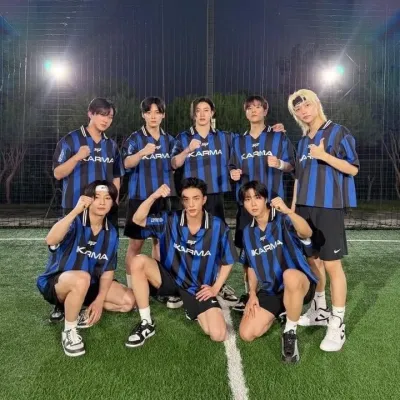 Stray Kids: DeepBrain AI companion portrait for free online chat and open conversations