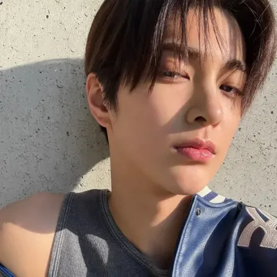 柯恩浩：互動式AI聊天機器人吉祥物，用於隨機聊天和社群驅動的角色扮演