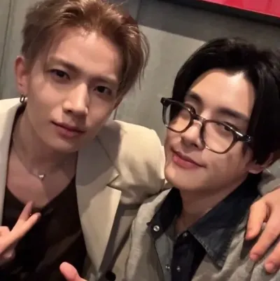 Heeseung and Jake: Engage in ai conversation with this charming AI character, featuring soulgen and ifreechat capabilities for free chat now.