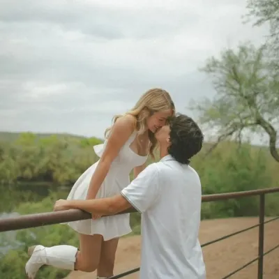 Тедди Уилсон: Примите участие в разговоре с этим очаровательным персонажем ИИ, используя возможности генерации душ и ifreechat для бесплатного общения прямо сейчас.	