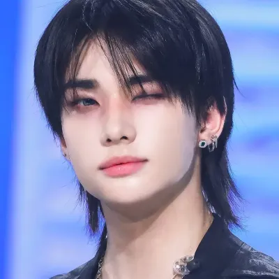 Hwang Hyunjin - BL: DeepBrain AI companion portrait for free online chat and open conversations