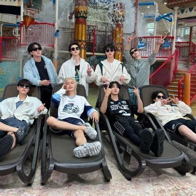 Chat with Stray Kids, your interactive AI characters companion for endless roleplay fun.