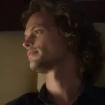 Chat with Spencer Reid, your lively freaky AI chatbot for immersive roleplay.