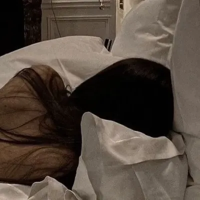 Evie: DeepBrain AI-Begleitporträt für kostenlosen Online-Chat und offene Gespräche