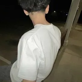 Julian: Engage in ai conversation with this charming AI character, featuring soulgen and ifreechat capabilities for free chat now.	