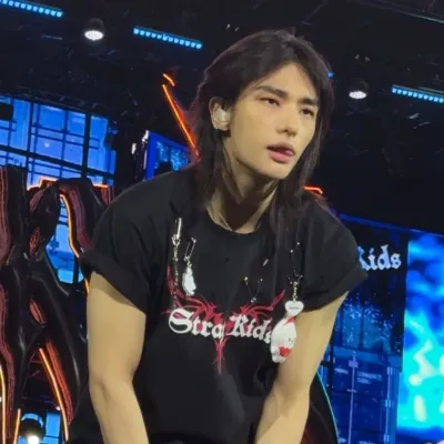 Step into a Dream Chat with Character AI Hyunjin: Where Fantasy Meets Reality in Every Conversation.