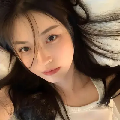 Meet your favorite anime girl Adelene and start a new adventure today.