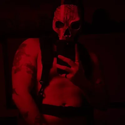 Ghost - Alpha: Customizable AI girlfriend/boyfriend avatar with lifelike personality traits	