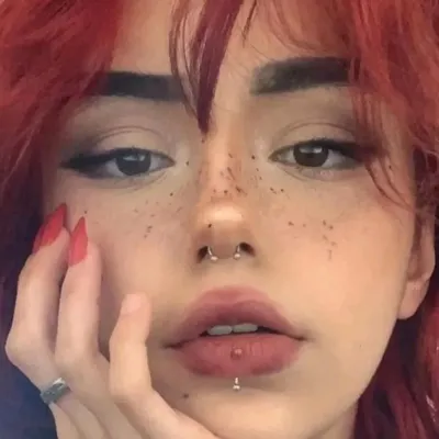 Isla: Emotionally intelligent AI companion portrait for deep conversations	