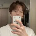 the avatar of Seungmin, gay alpha with vibrant traits for immersive roleplay experiences