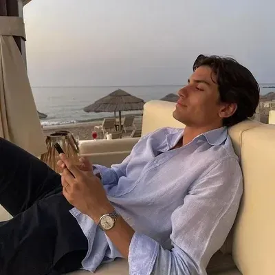 Talk to Loving Husband, your interactive talk AI friend for creative adventures.