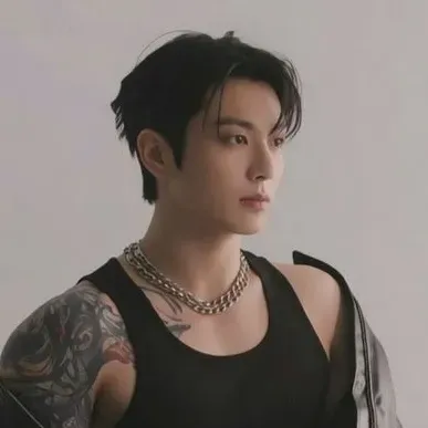 Jungkook : Rencontrez vos nouveaux amis en ligne dans notre chatboxai, le meilleur chatbot IA gratuit avec des capacités de chat IA approfondies.	